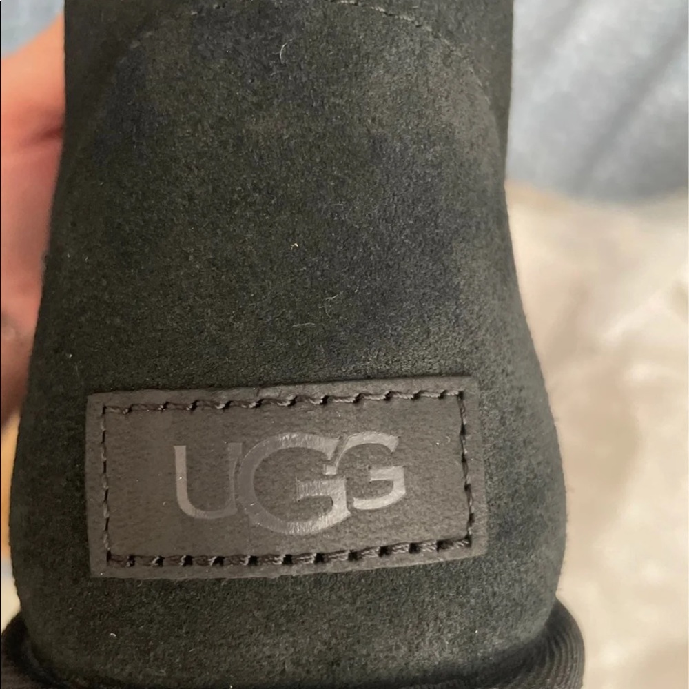 Ugg Classic Short II - Black